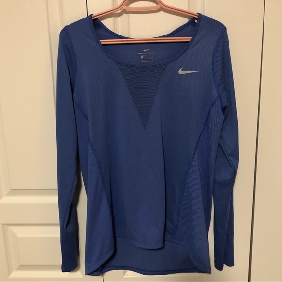NIKE ZONAL COOLING ACTIVE TOP